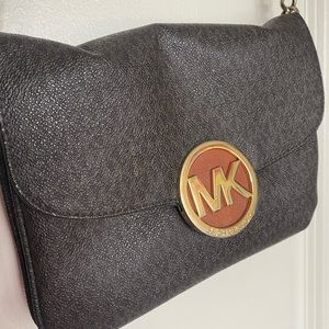 Brown Michael Kors crossbody bag
